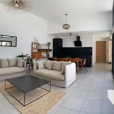 Oasis Blue Canet פרפיניין