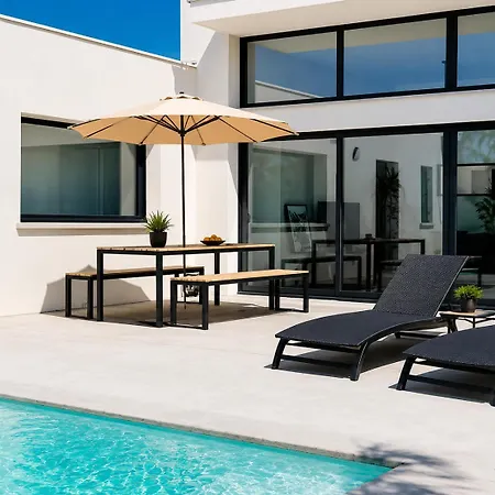 Oasis Blue Canet Villa